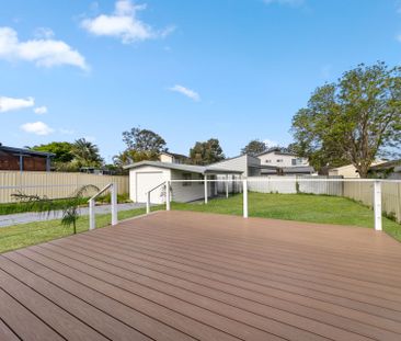 Charming 3-Bedroom Home in Lakeside San Remo - Photo 6