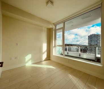 River District year old 1 bedroom / 1 bathroom plus den highrise - Photo 2