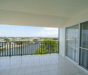 unit 57/86-124 Ogden St, Townsville City, Qld 4810 - Photo 2