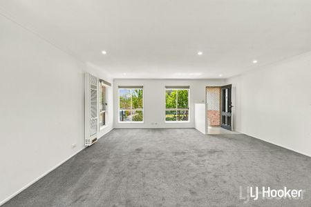 Freshly Refurbished Family Home in Convenient Location - Photo 4