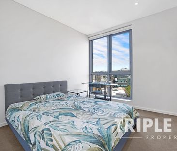 Fully Furnished Two-Bedroom Apartment in the Heart of Darling Harbour - Photo 6