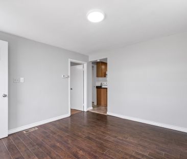 For Lease - 5717 Dunn Street, Niagara Falls, Ontario - Photo 4