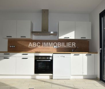 Location Maison 5 pièces 81m² - Photo 1