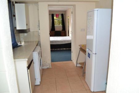 4 bedroom house to rent - Photo 5