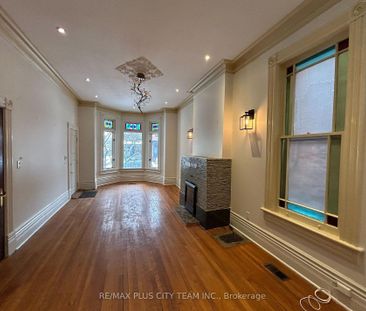 For Lease - 52 Churchill Avenue Unit# Main, Toronto, Ontario - Photo 3