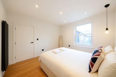 5 Bed Terraced House, Ropery St, E3 - Photo 5