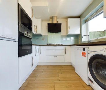 3 bedroom terraced house to rent - Photo 6