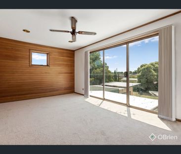 8 Phyllis Avenue, Boronia, Vic 3155 - Photo 1