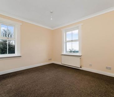 3 bedroom detached house to rent - Photo 5