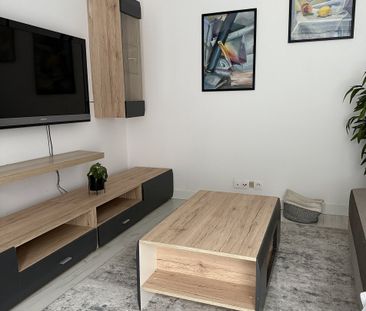 DO WYNAJĘCIA 2 POKOJOWE Z MIEJSCEM PARKINGOWYM - Фото 1