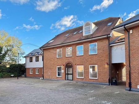 Ac Court, Thames Ditton, KT7 - Photo 3