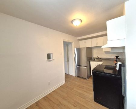2200 Rue Sherbrooke E., app.10, H2K 1E1, H2K 1E1, Montréal - Photo 3