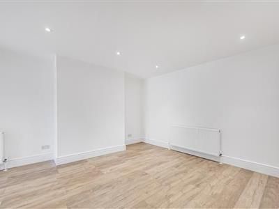 Lillie Road, SW6 - Photo 2