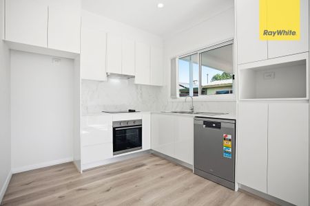 BRAND NEW TWO BED, TWO BATH GRANNY FLAT! - Photo 3