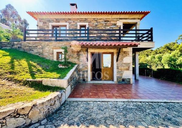 Moradia T4
