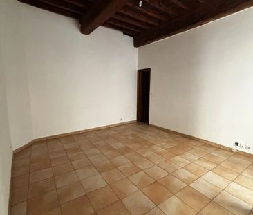 Location Appartement 3 pièces 54m² NIMES 30000 - Photo 4