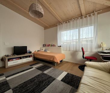 Magnificent attic apartment in a small PPE - Photo 3