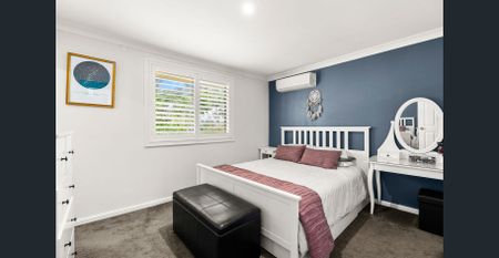 Conveniently located 3 bedroom Two Storey Townhouse - Photo 4