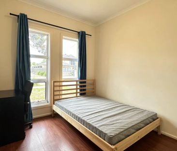 Spacious Family Living in a Prime Kurralta Park Location - Photo 4