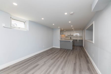 For Lease - 647 Perry Crescent Unit# Bsmt, Oshawa, Ontario - Photo 4