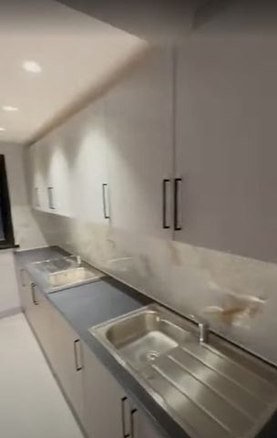 6 Bed Detached House, Athlone Road, SW2 - Photo 5