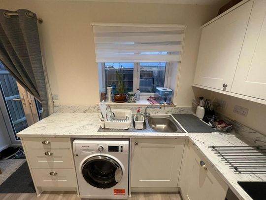 2 bedroom house to rent - Photo 1