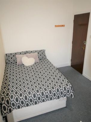 6 bedroom house share to rent - Photo 1