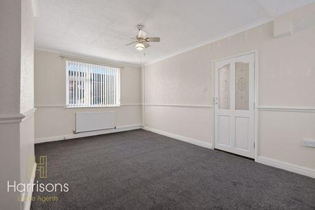 3 bedroom house to rent - Photo 2