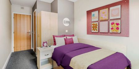 Bronze En-Suite Upper Level - Photo 2