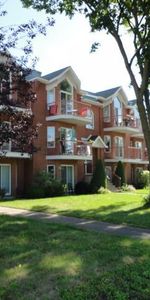 Grand 4 1/2 style condo à louer à Boisbriand - Photo 4