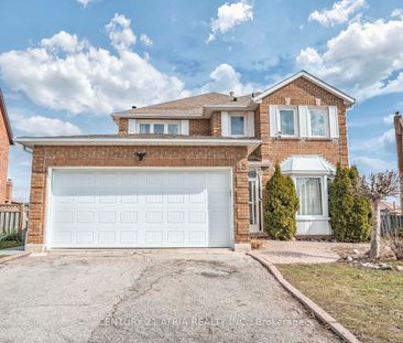 Detached Home For Lease | N8129686 - Photo 2