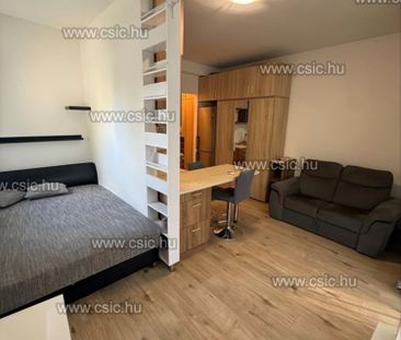 Kiadó lakás - Pécel - Photo 1