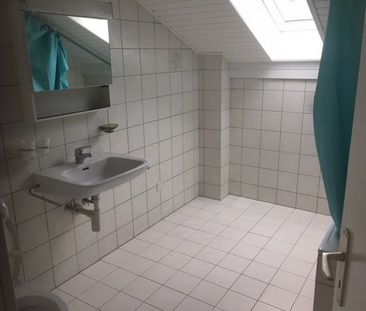 Spacieux 2.5 pièces au 2ème - Photo 2