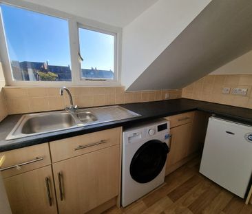 1 Bed Student Accommodation - Photo 4