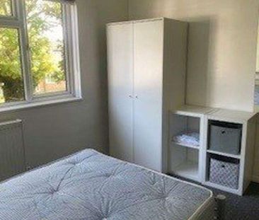 Clement Close, Canterbury, CT1 - Photo 5