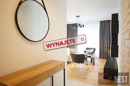 3-pokojowe mieszkanie z ogródkiem na Starym Mieście - Zdjęcie 2