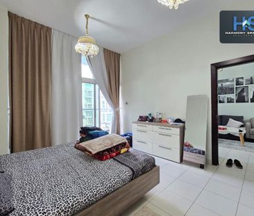 Family Home | Spacious | Fitted Kitchen | Vacant - Photo 4