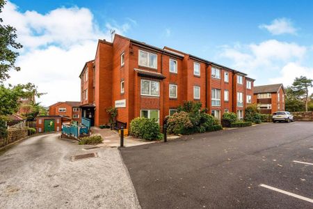 1 bedroom retirement property to rent - Photo 3