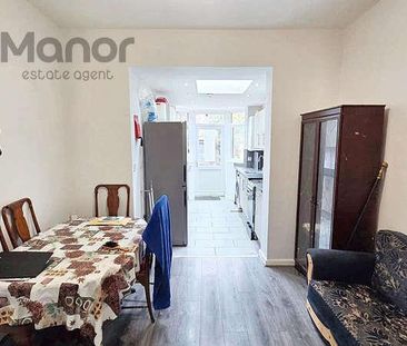 Balfour Road, Ilford, IG1 - Photo 1