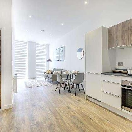 Swindon, Wiltshire, SN2 - Photo 1