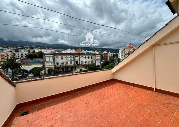 Amplio piso de 4 dormitorios con vistas al mar en el corazón de La Orotava