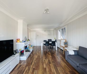 Appartement type 4 de 100 m2 avec loggia terrasse - Photo 2