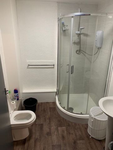 Woodsley Road - Photo 5