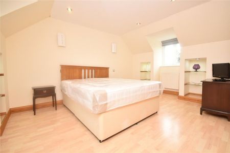 1 bedroom semi-detached house to rent - Photo 3
