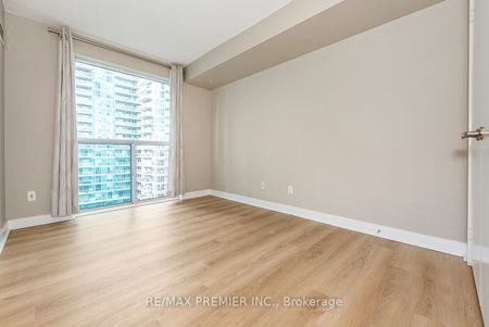 Zip Condos and Lofts , #1003 - Photo 3