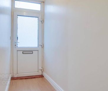 60 Rockview Street, Belfast, BT12 6JR - Photo 3