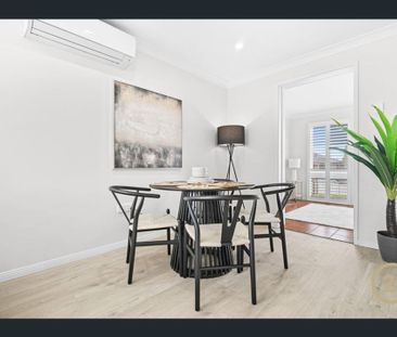 Modern Family Home Opposite Park - Prime Toongabbie Heights Location!! - Photo 4