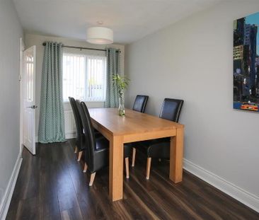 16 Muskett Crescent, Carryduff, Belfast, BT8 8QL - Photo 2