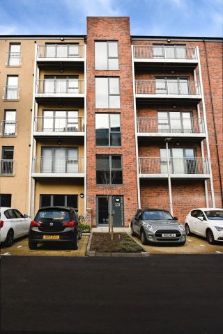 3 Bed Flat, West Bowling Green Street, EH6 - Photo 5