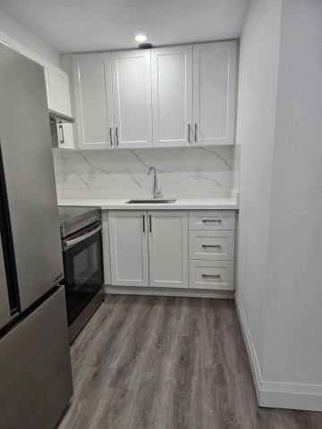 For Lease - 252 James Street Unit# 4, Hamilton, Ontario - Photo 2